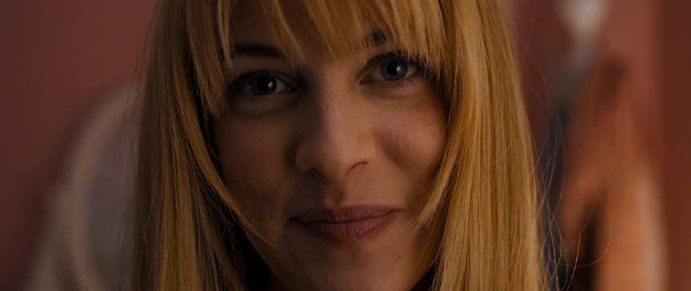 アンダー・ザ・シルバーレイクの画像