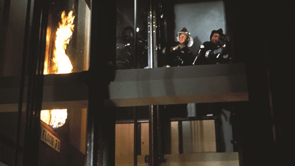 「タワーリング・インフェルノ」スティーブ・マックィーンの画像