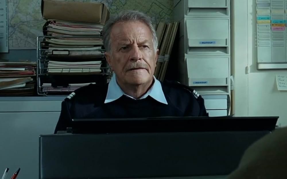 唇を閉ざせの画像