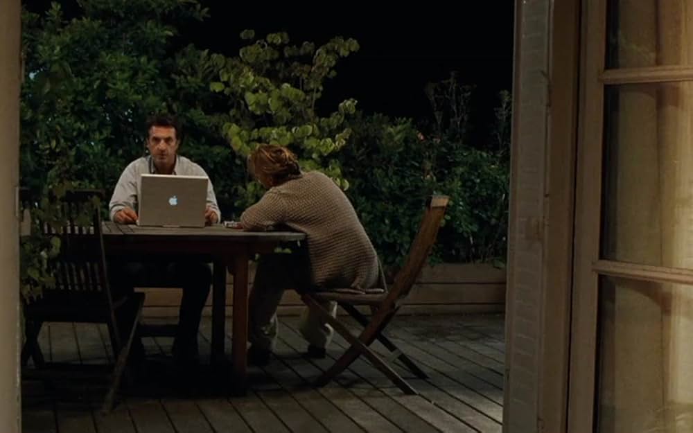 唇を閉ざせの画像