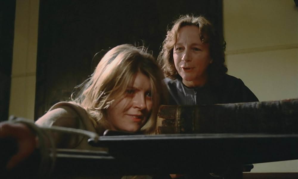 拷問の魔人館の画像