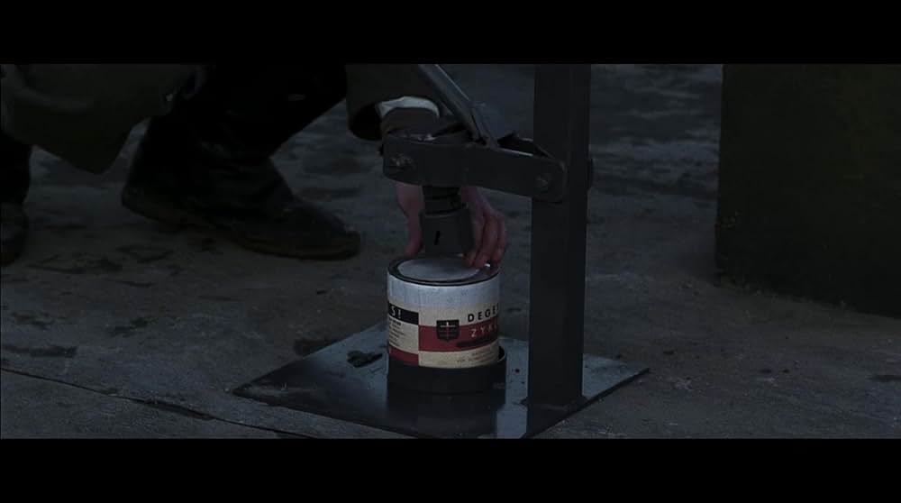 アウシュビッツ ホロコーストガス室の戦慄の画像