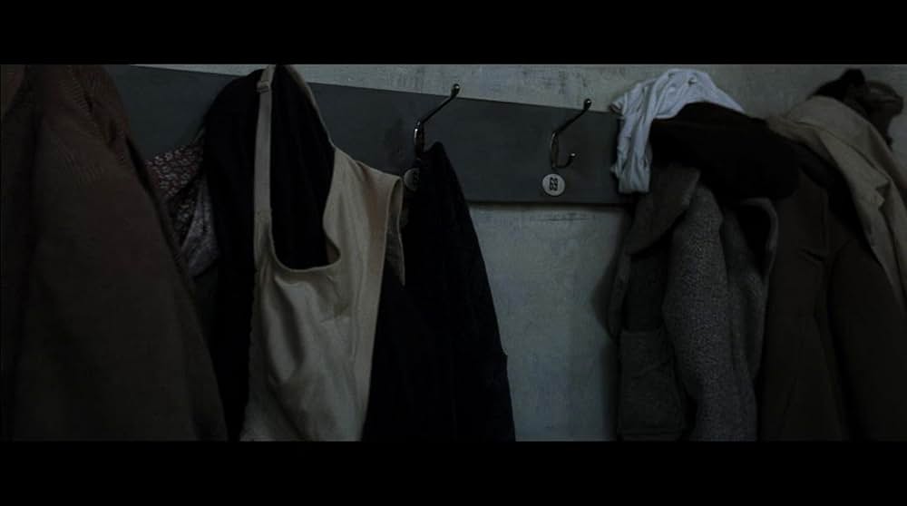 アウシュビッツ ホロコーストガス室の戦慄の画像