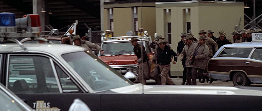 続・激突!カージャックの画像