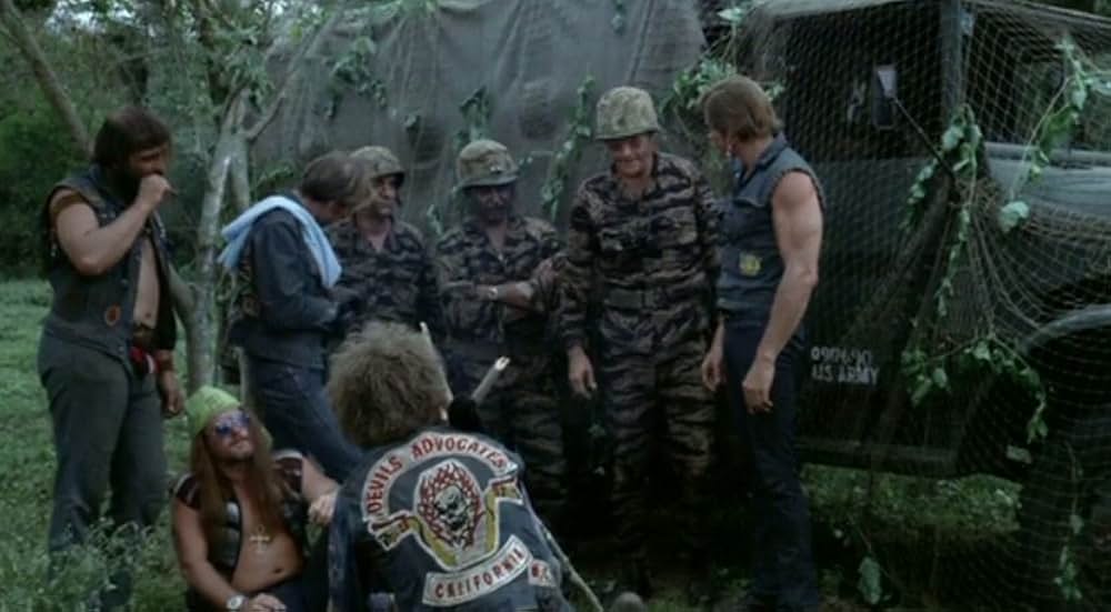 殴り込みライダー部隊の画像