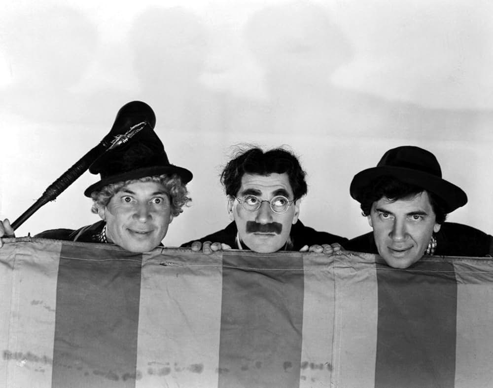 マルクス兄弟珍サーカスの画像