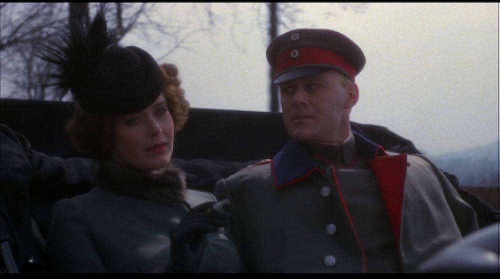 魔性の女スパイの画像