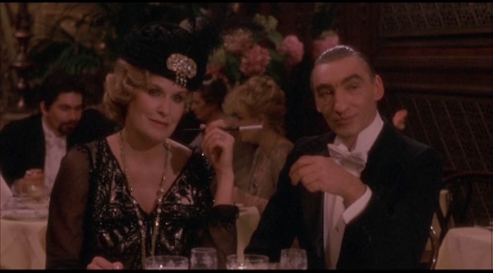 魔性の女スパイの画像