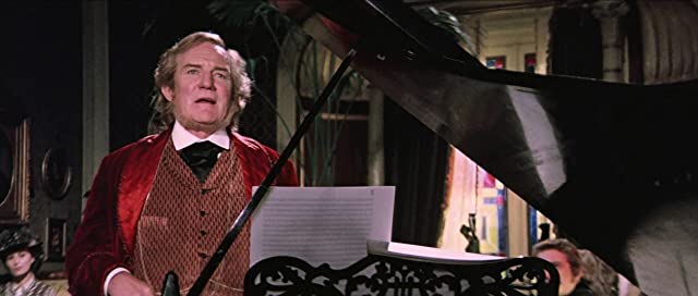 「ルードヴィヒ／神々の黄昏」トレバー・ハワードの画像