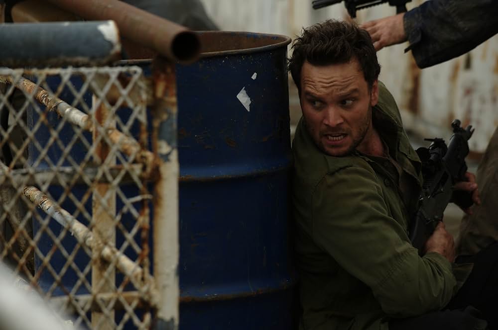 ネバー・サレンダー 肉弾無双の画像