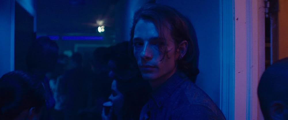 ワイルドリング 変身する少女の画像