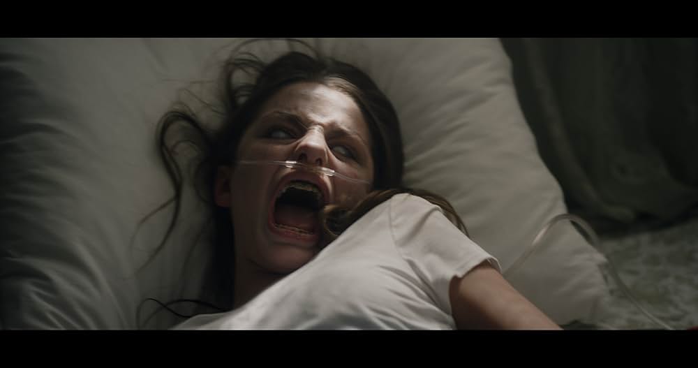 クイーン・イン・ザ・ミラー -女王の召喚-の画像