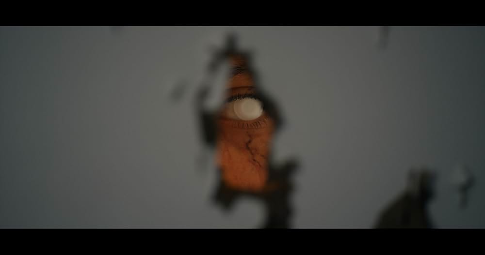 クイーン・イン・ザ・ミラー -女王の召喚-の画像