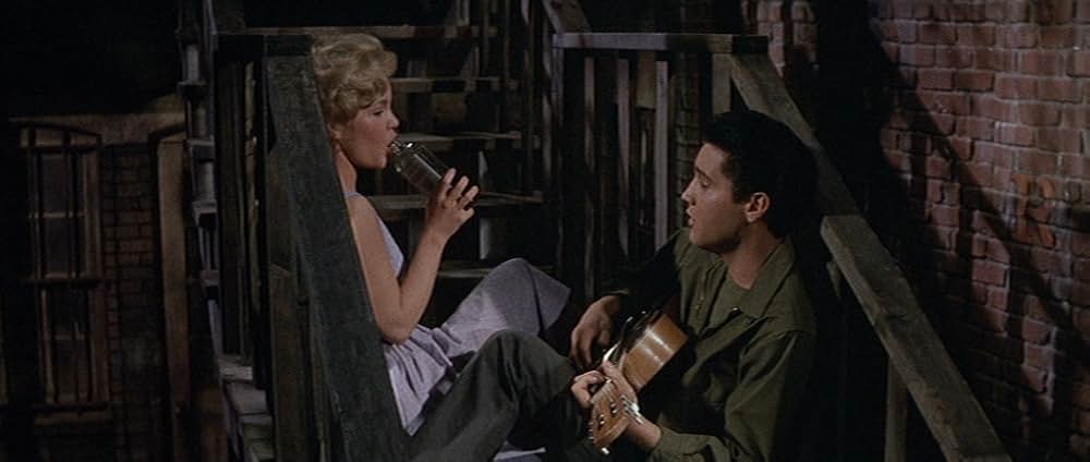 嵐の季節の画像