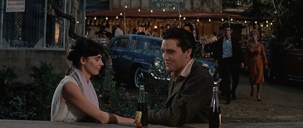 嵐の季節の画像