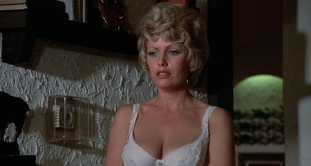 インベージョン・オブ・ザ・ビー・ガールズ〜蜂女〜の画像