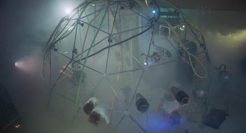 インベージョン・オブ・ザ・ビー・ガールズ〜蜂女〜の画像