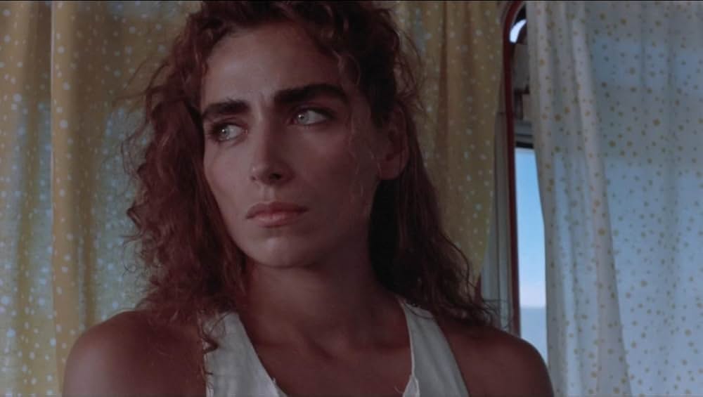 ねらわれた美女球団の画像