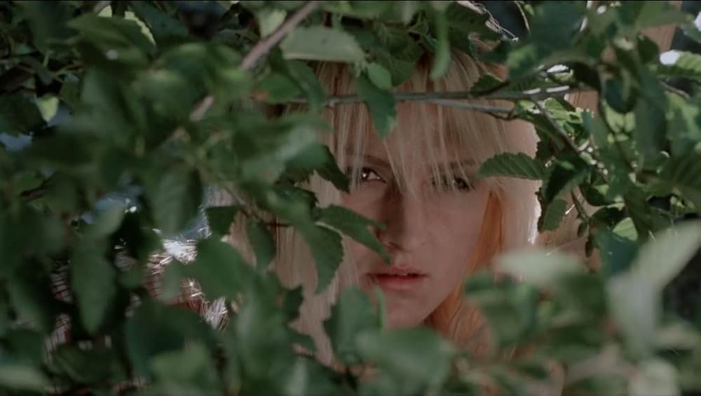 ねらわれた美女球団の画像