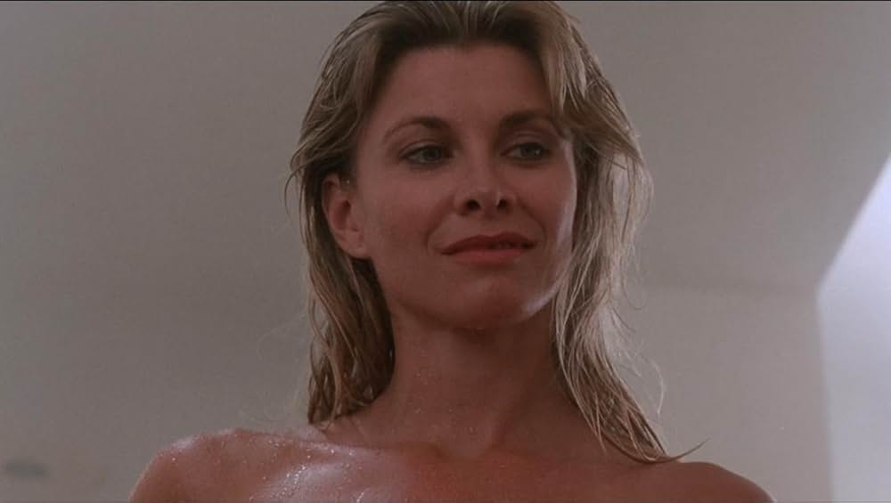 ねらわれた美女球団の画像