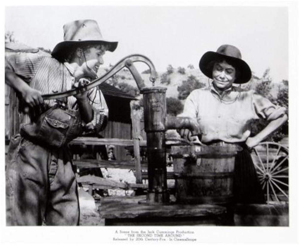 ママは二挺拳銃の画像