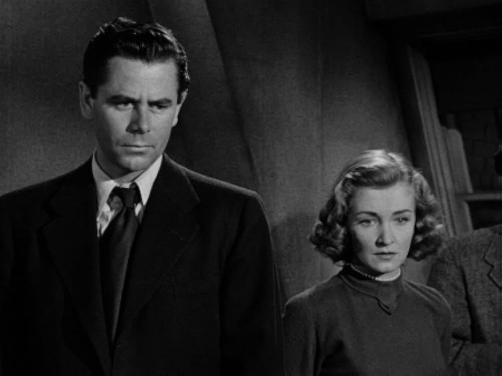 秘密調査員／秘密捜査官の画像