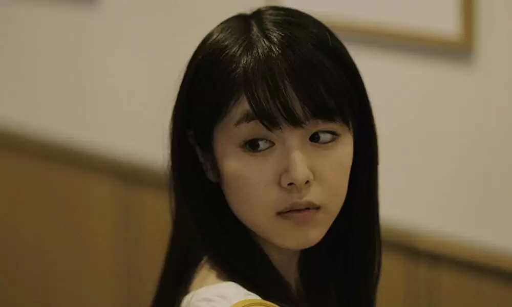 「寝ても覚めても」唐田えりかの画像