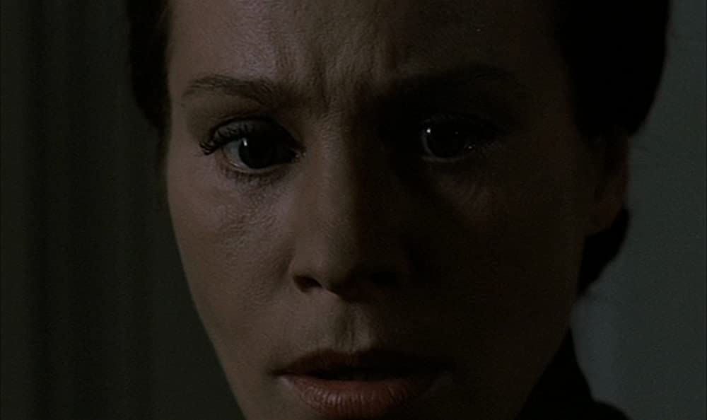 叫びとささやきの画像