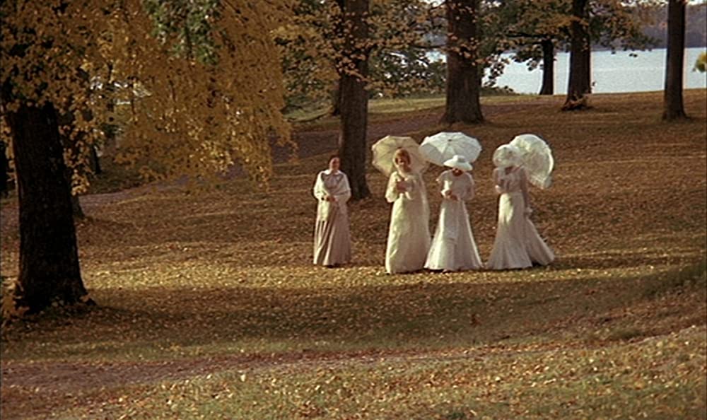 叫びとささやきの画像