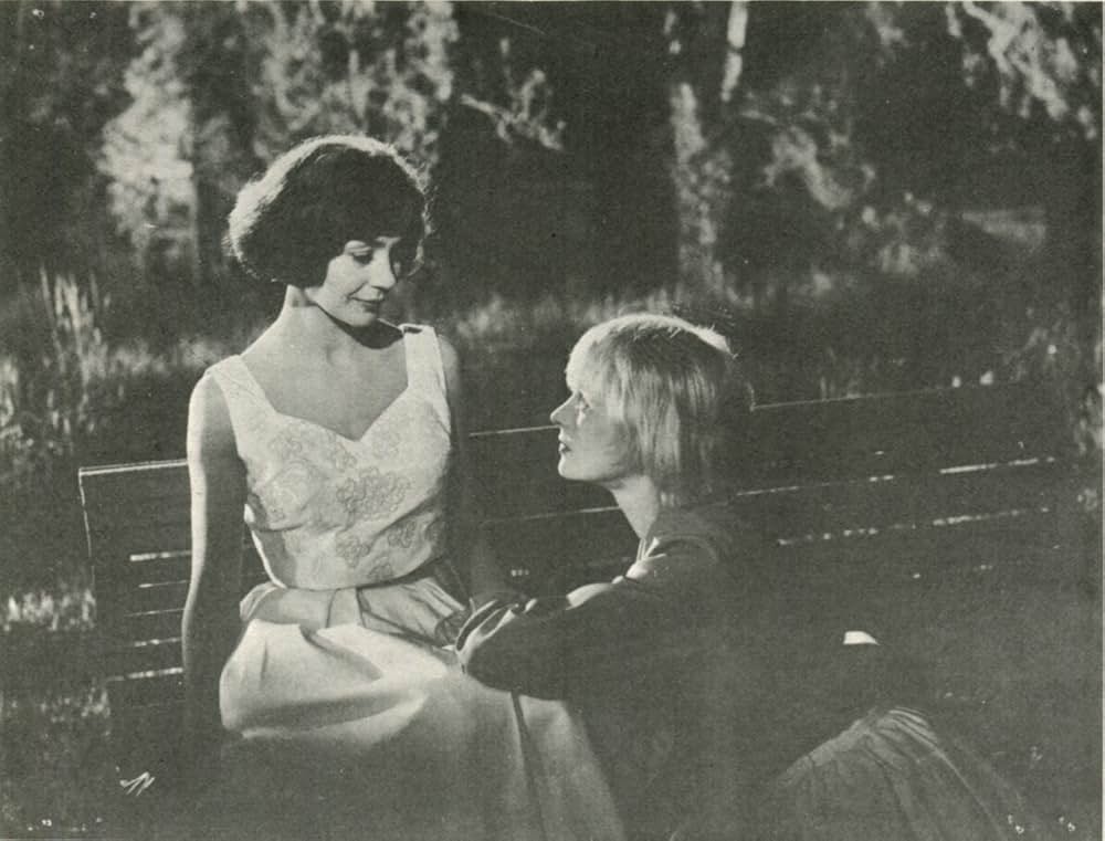 テレーズ・デスケルウの画像