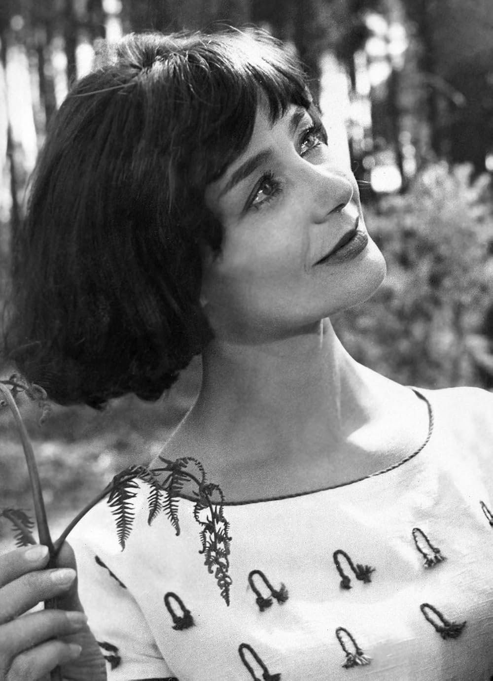 テレーズ・デスケルウの画像