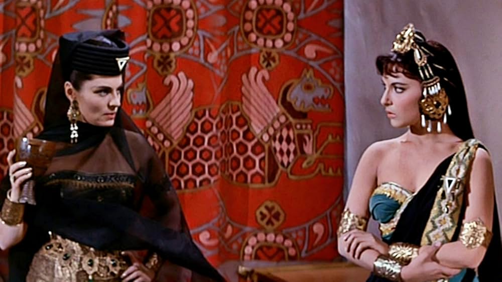 砂漠の女王の画像