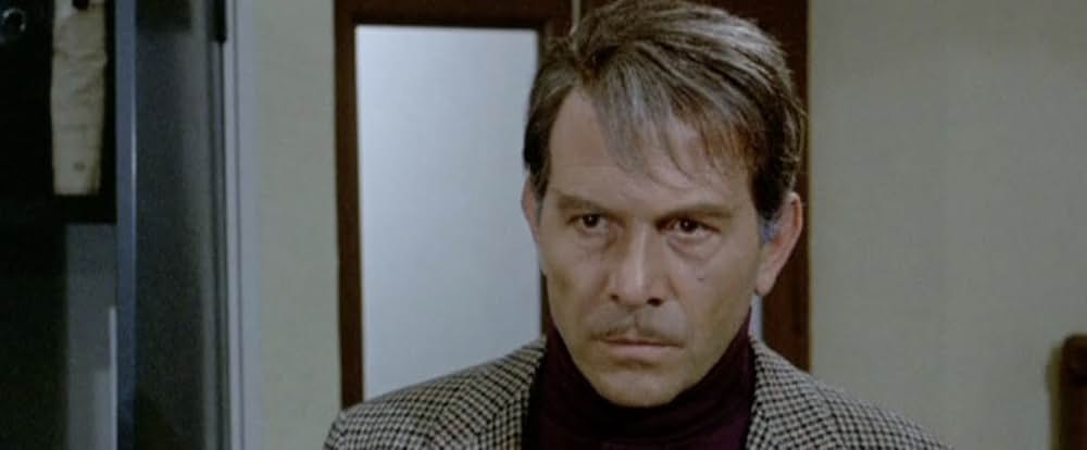 黒い警察の画像