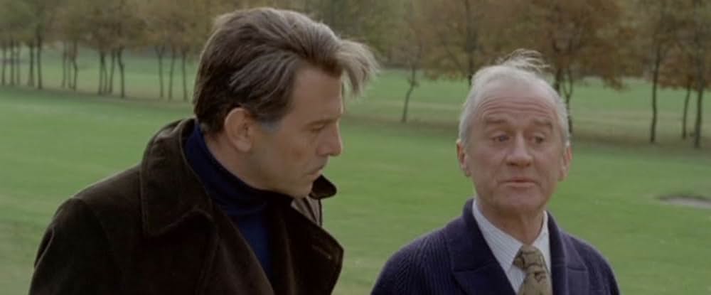 黒い警察の画像