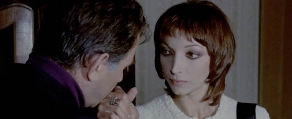 黒い警察の画像