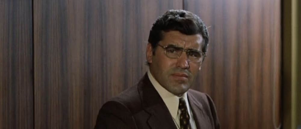 黒い警察の画像