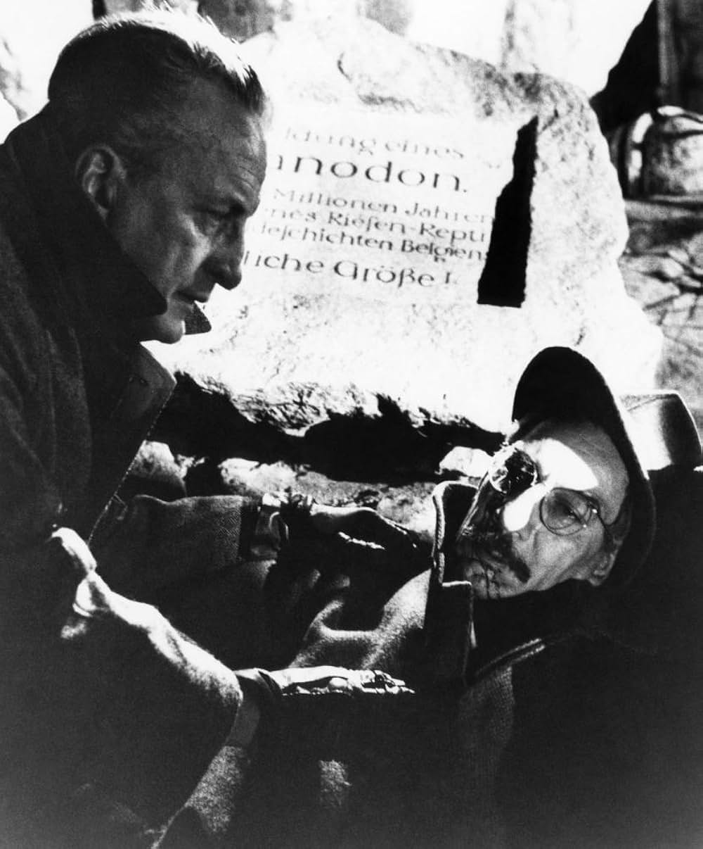 ジェネシスを追えの画像