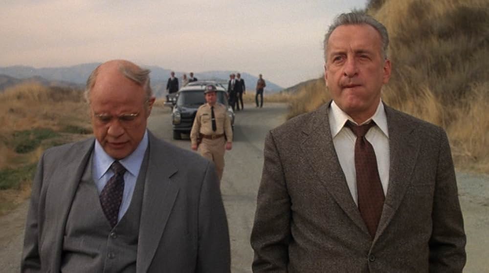 ジェネシスを追えの画像