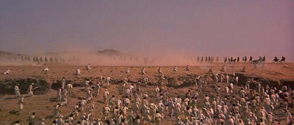 戦争と冒険の画像