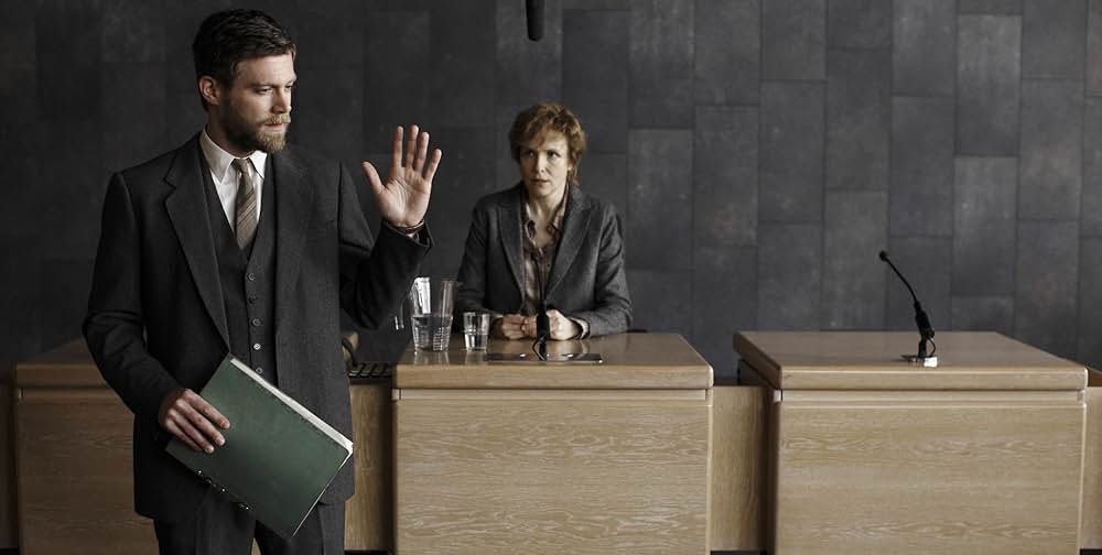 誰でもない女の画像