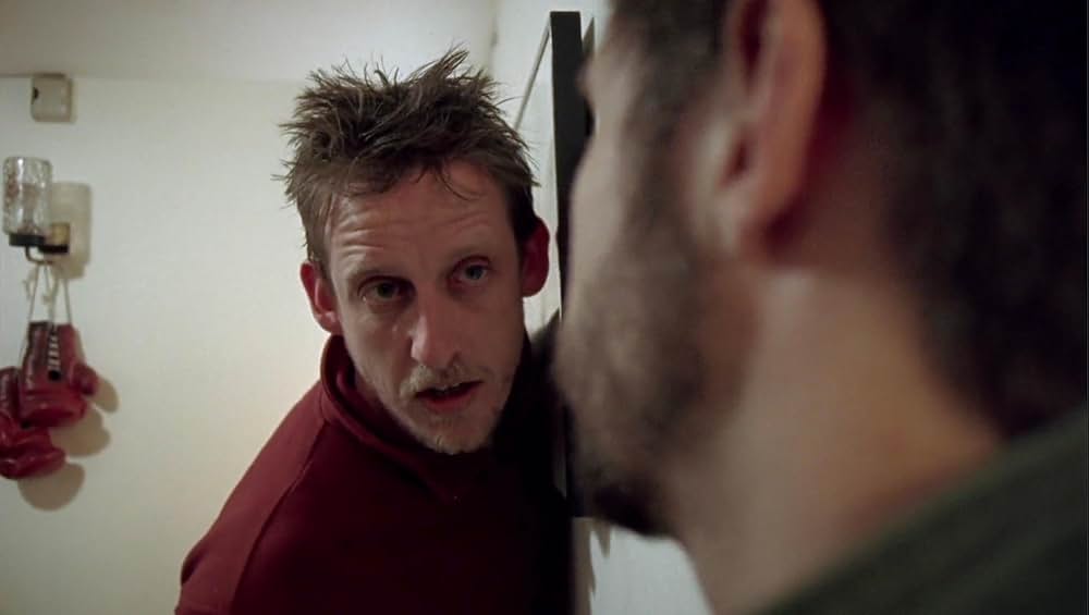 デッド・マンズ・シューズ（原題）の画像