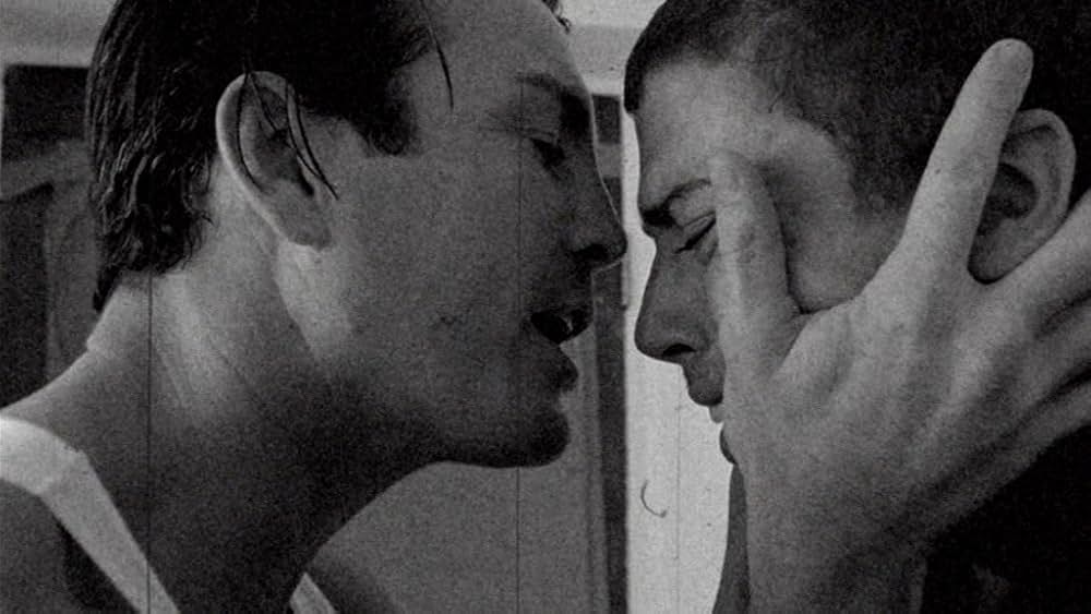 デッド・マンズ・シューズ（原題）の画像