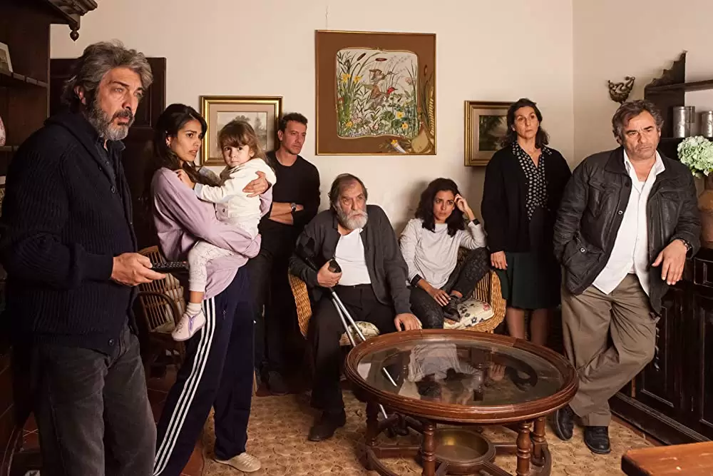「誰もがそれを知っている」ラモン・バレア & ロジェール・カサマジョール & リカルド・ダリン & Eduard Fernández & エルビラ・ミングー & インマ・クエスタ & サラ・サラモの画像