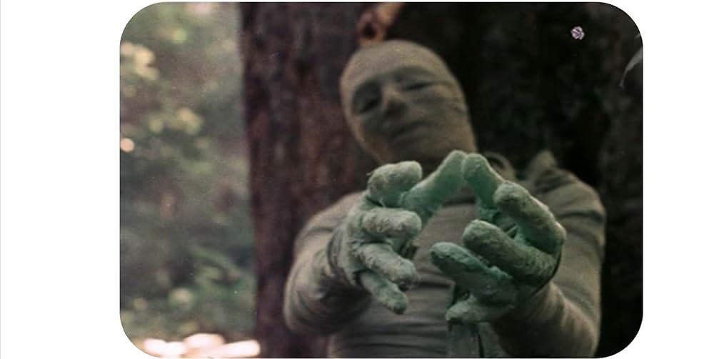 ナイト・オブ・ザ・リビング・マミーの画像