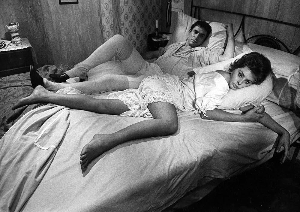 戦場を駈ける女の画像