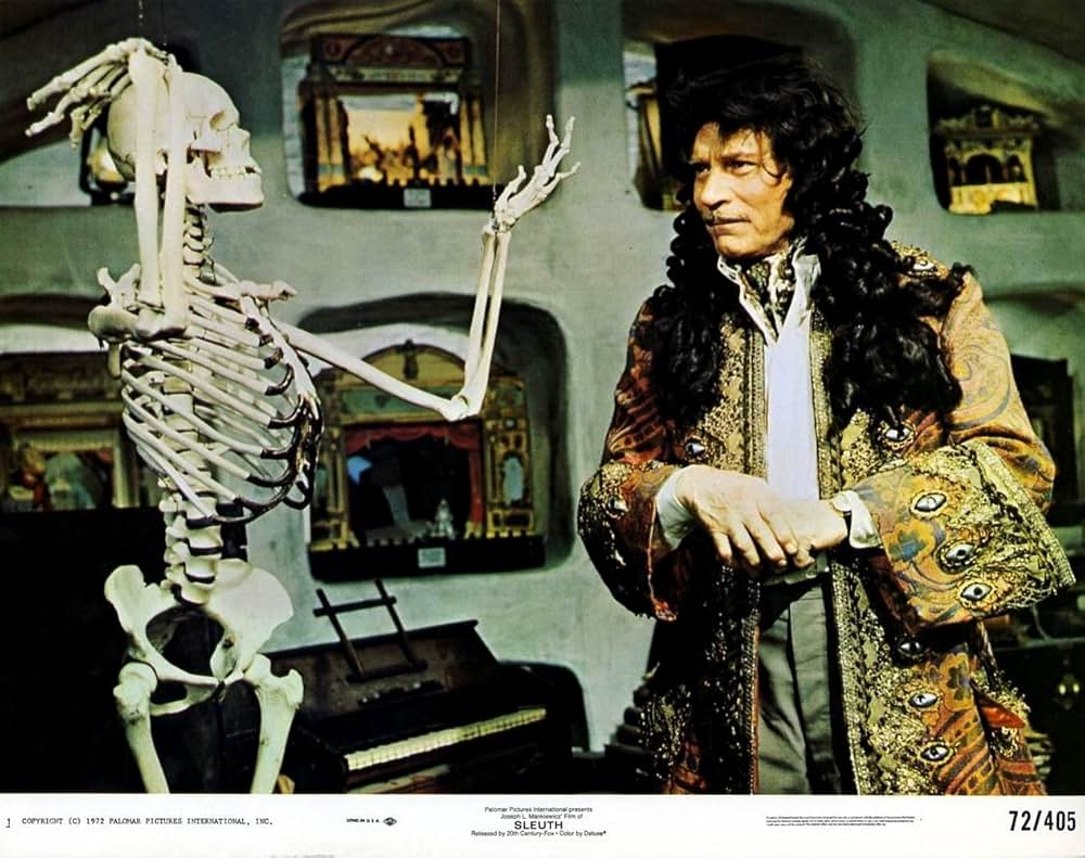 探偵スルースの画像