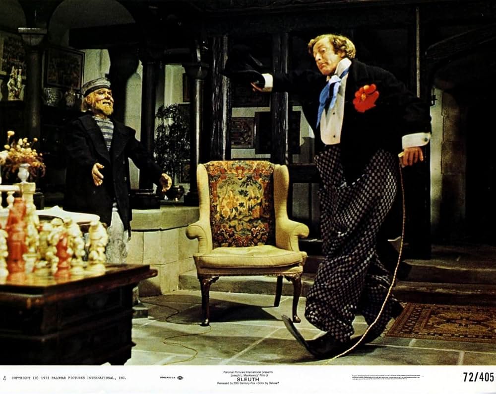 探偵スルースの画像