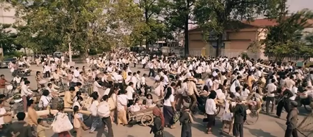 「最初に父が殺された」の画像