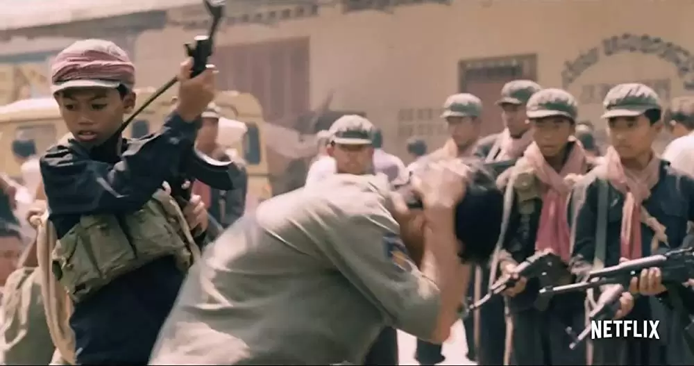 「最初に父が殺された」の画像