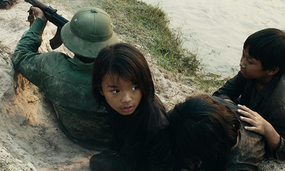 最初に父が殺されたの画像